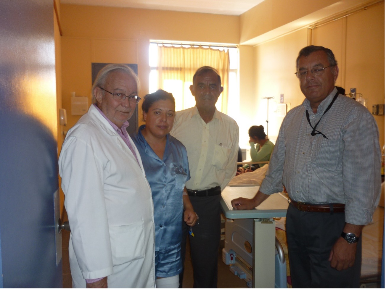 Primer aporte de la Fundación de Desarrollo San Antonio Siglo XXI, permitirá disminuir listas de espera de cirugías, en el hospital Claudio Vicuña